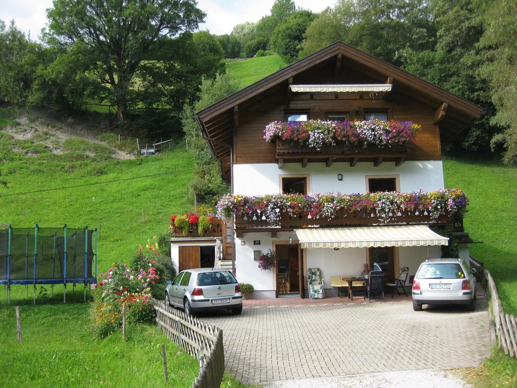 Haus Gandler Lägenhet Zell am See Exteriör bild