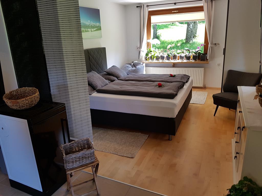 Haus Gandler Lägenhet Zell am See Exteriör bild