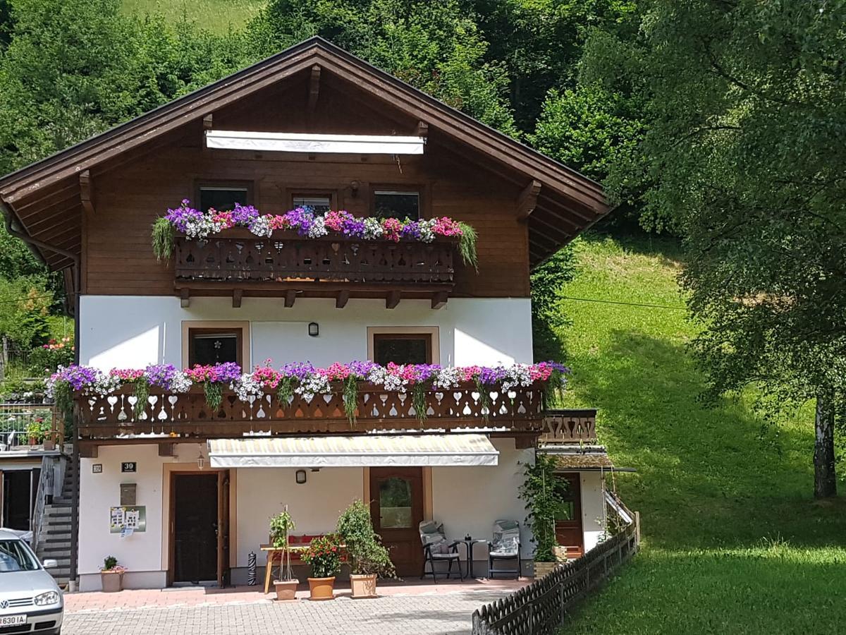 Haus Gandler Lägenhet Zell am See Exteriör bild