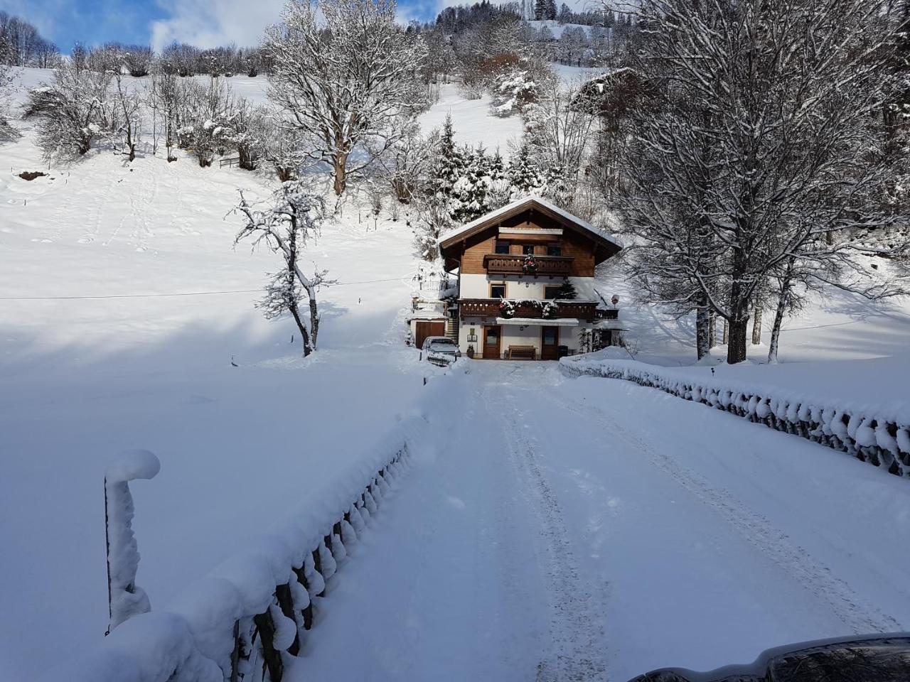 Haus Gandler Lägenhet Zell am See Exteriör bild